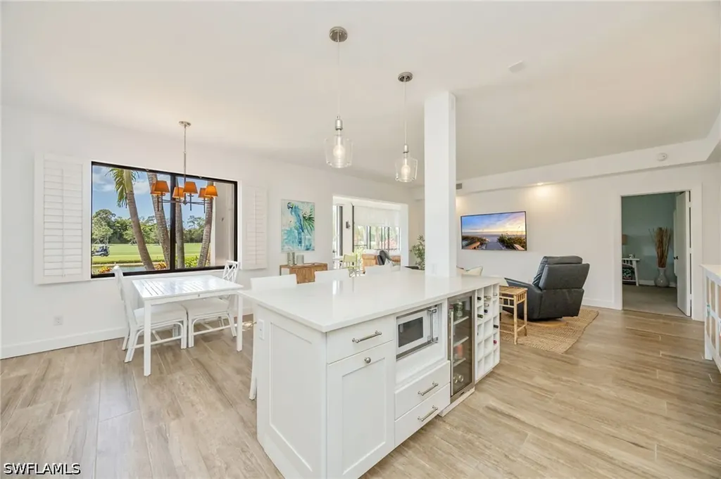312 Bears Paw Trail Naples FL 34105