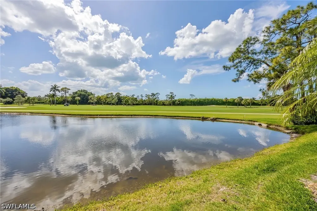 312 Bears Paw Trail Naples FL 34105