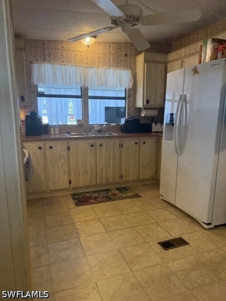 210 Pine Key Lane Naples FL 34114