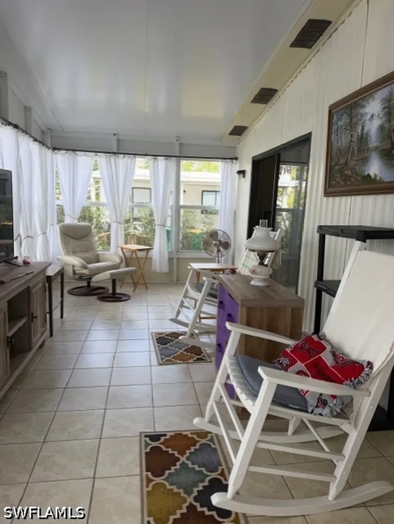 210 Pine Key Lane Naples FL 34114