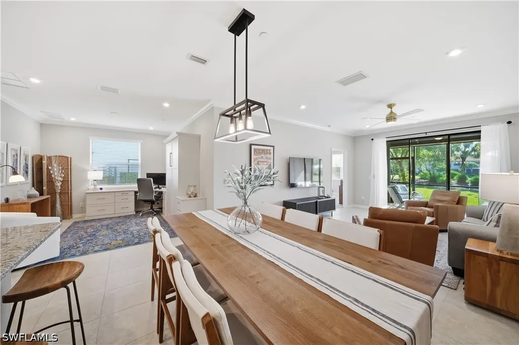 9394 Pocida Court Naples FL 34119