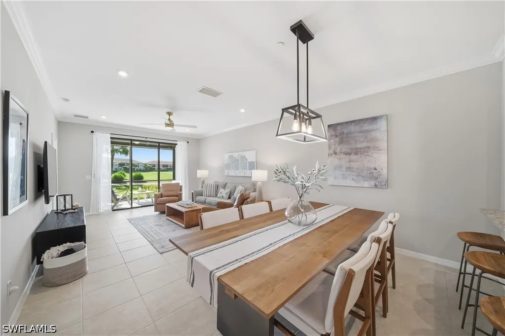 9394 Pocida Court Naples FL 34119