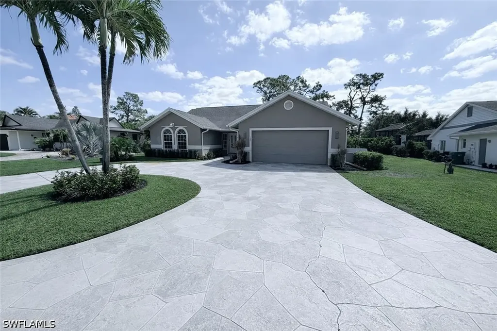 108 Palmetto Dunes Circle Naples FL 34113