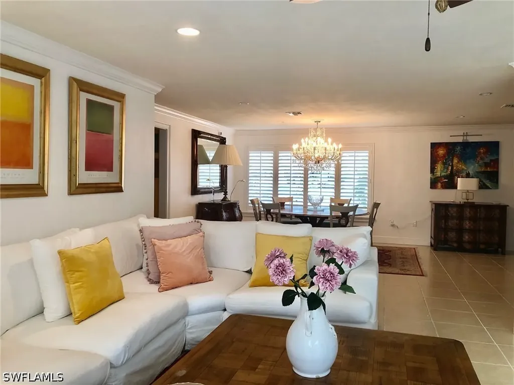 283 Cypress Way W Naples FL 34110