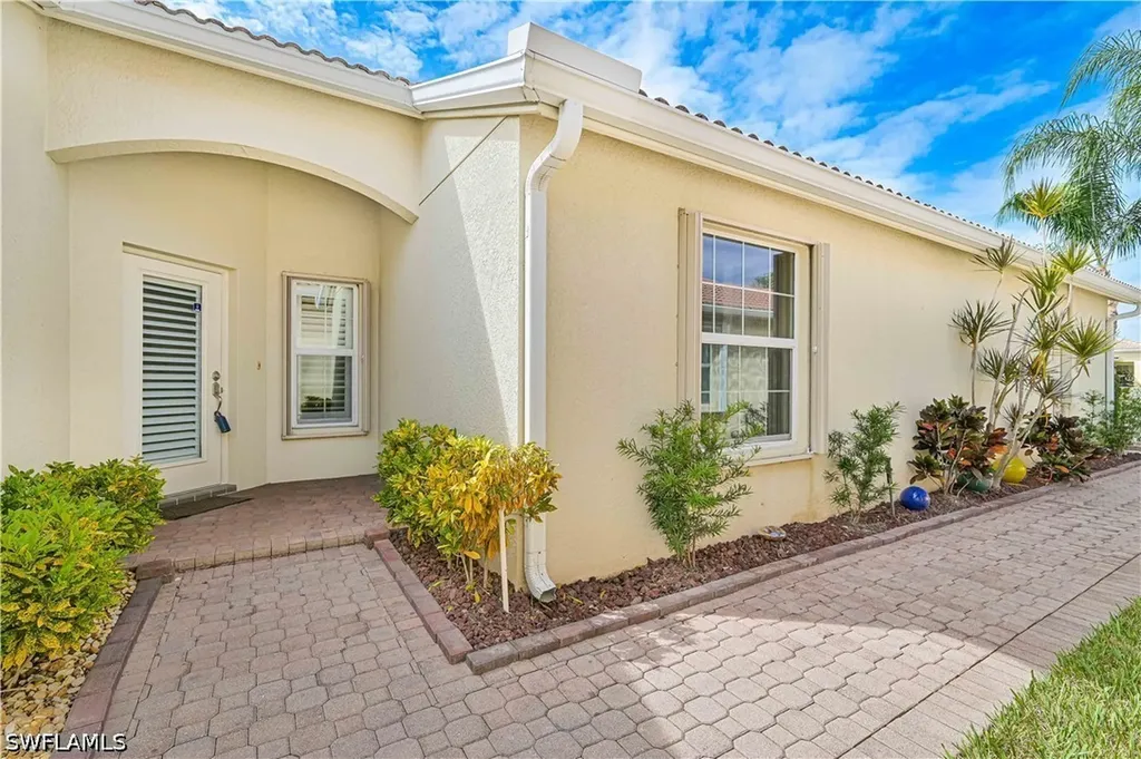 10539 Carolina Willow Drive Fort Myers FL 33913