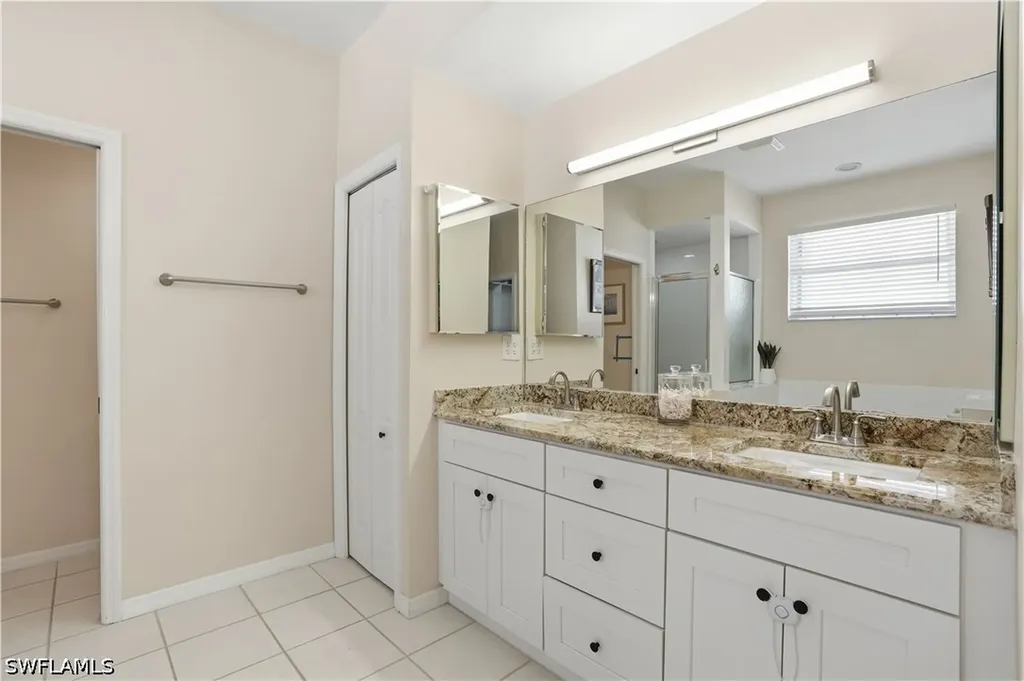 4356 Mistlethrush Lane Naples FL 34119