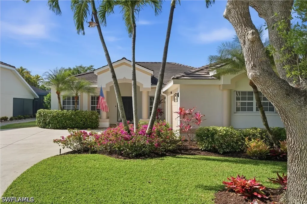 4356 Mistlethrush Lane Naples FL 34119