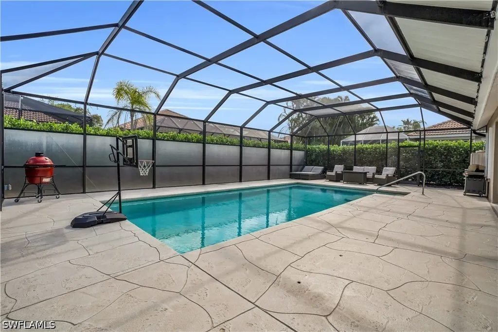 4356 Mistlethrush Lane Naples FL 34119