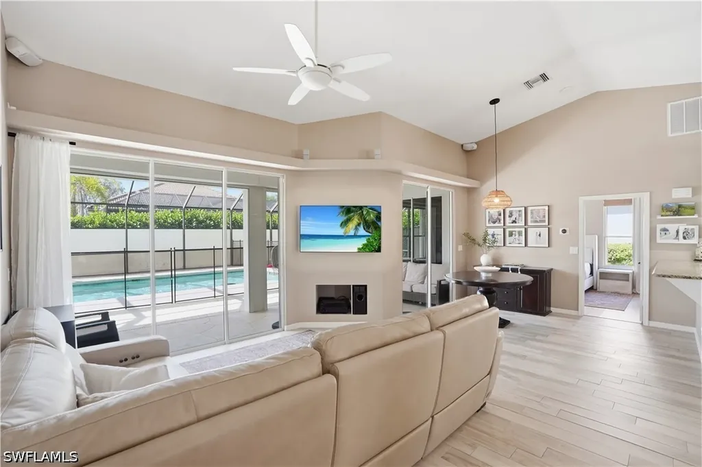 4356 Mistlethrush Lane Naples FL 34119