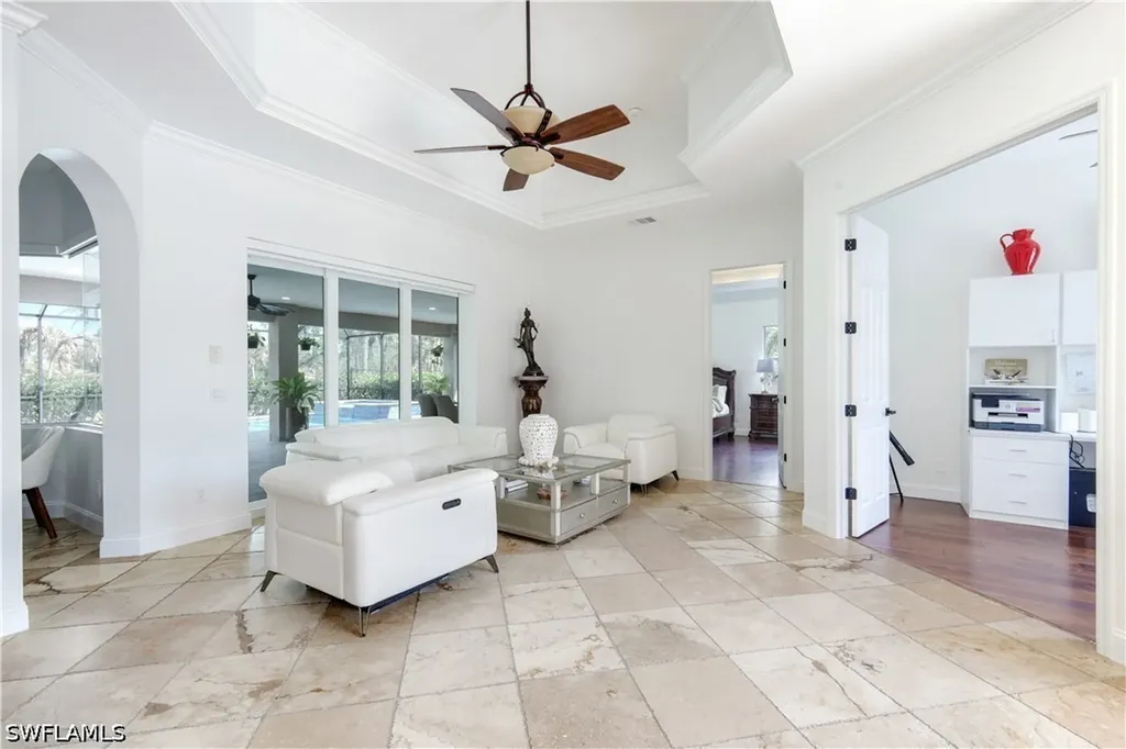 3223 4th Avenue NE Naples FL 34120