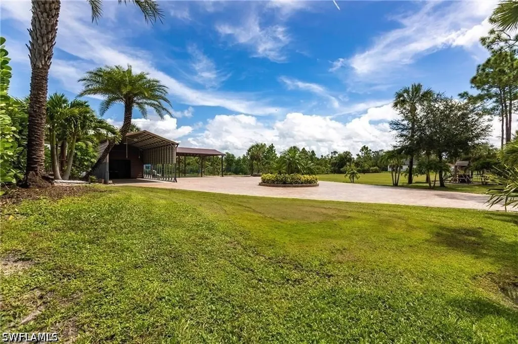 3223 4th Avenue NE Naples FL 34120