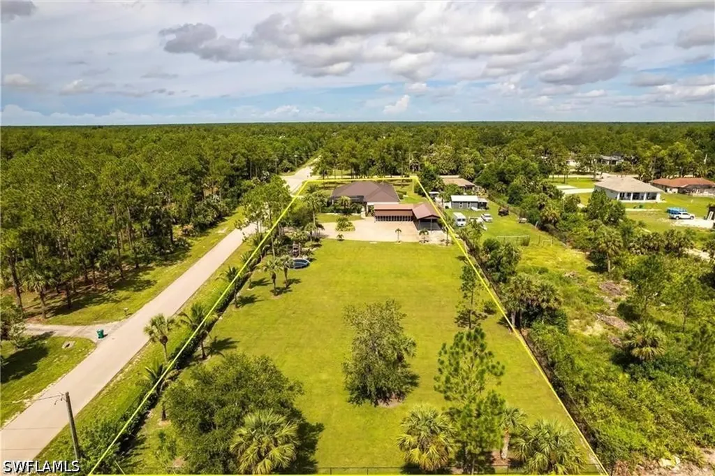 3223 4th Avenue NE Naples FL 34120