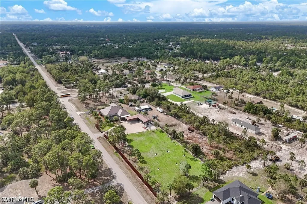 3223 4th Avenue NE Naples FL 34120