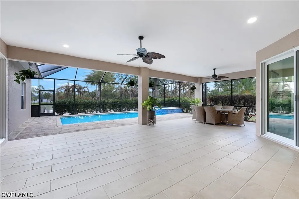 3223 4th Avenue NE Naples FL 34120