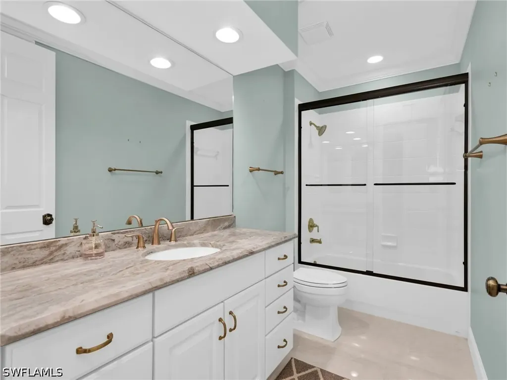 3131 Lancaster Drive Naples FL 34105