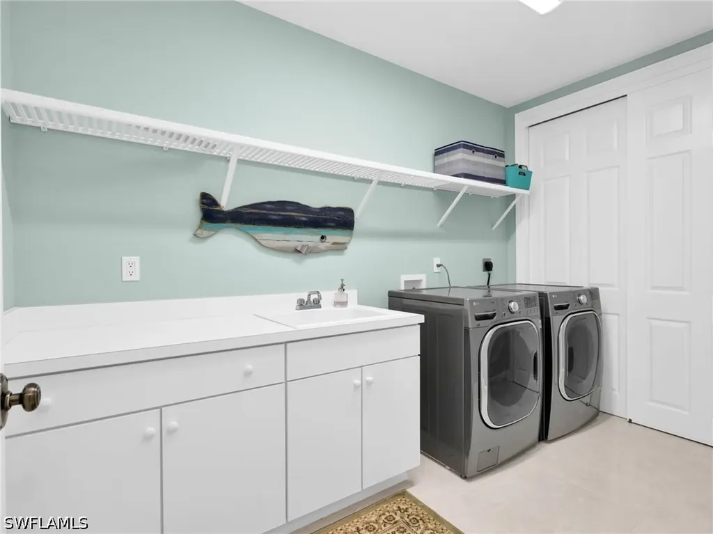 3131 Lancaster Drive Naples FL 34105