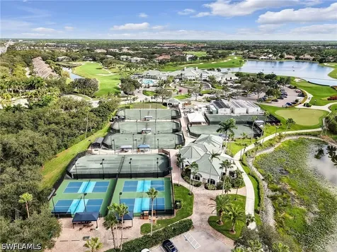 3131 Lancaster Drive Naples FL 34105