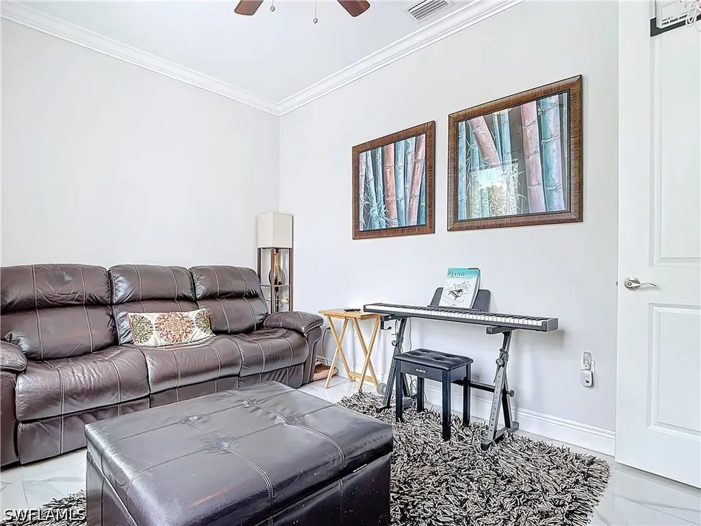 4160 10th Avenue NE Naples FL 34120