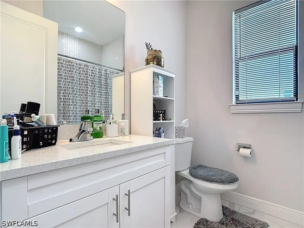 4160 10th Avenue NE Naples FL 34120