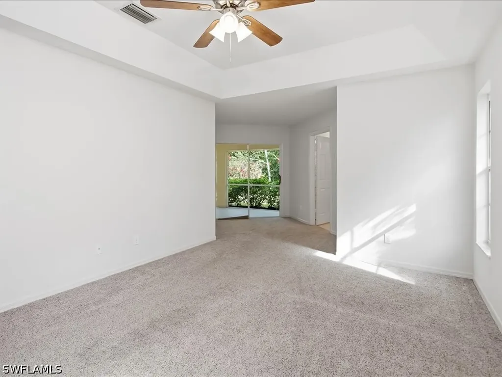 2305 Piccadilly Circus Naples FL 34112