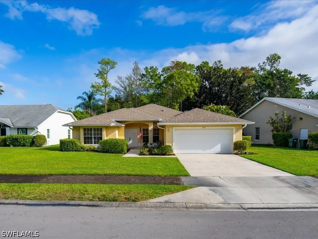 2305 Piccadilly Circus Naples FL 34112