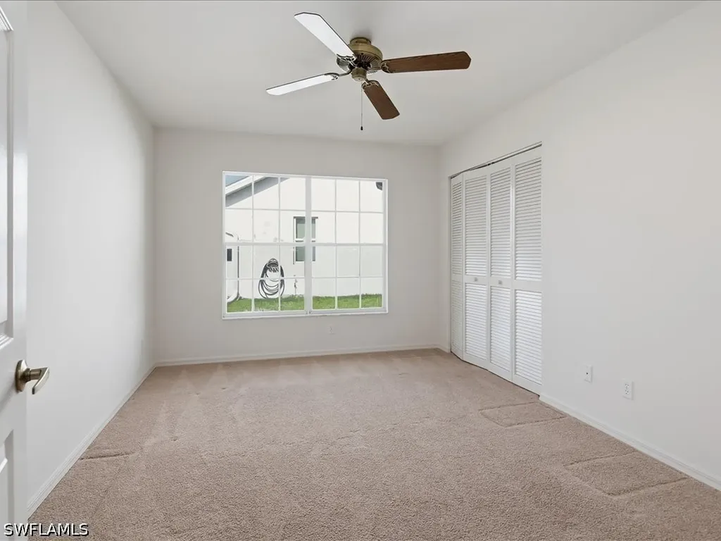 2305 Piccadilly Circus Naples FL 34112