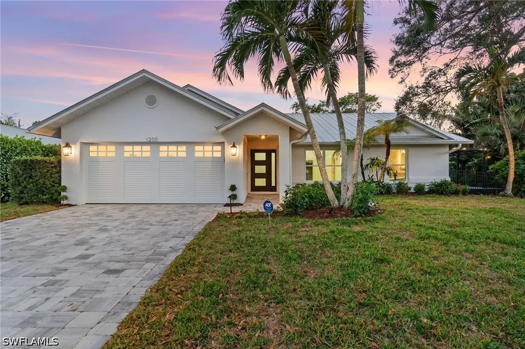 1200 Cypress Woods Drive Naples FL 34103