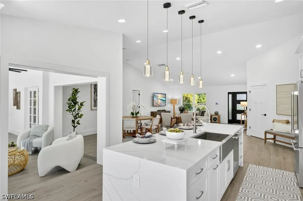 1200 Cypress Woods Drive Naples FL 34103