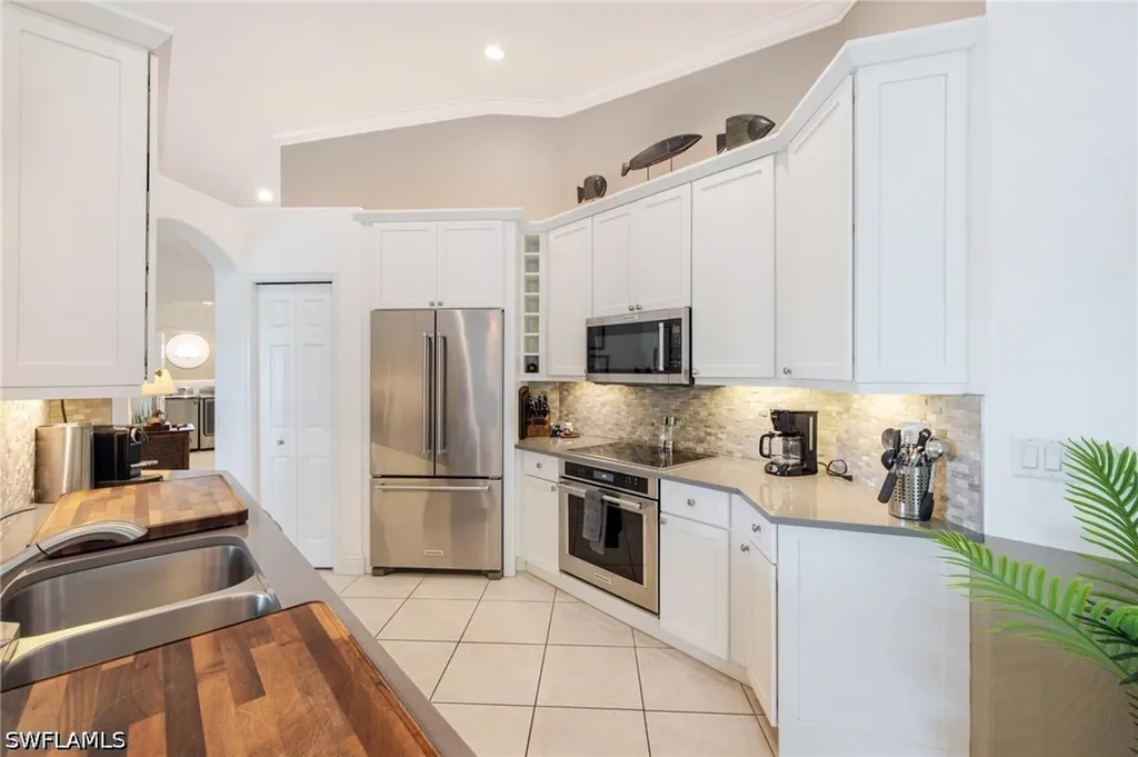 6871 Sterling Greens Drive Naples FL 34104