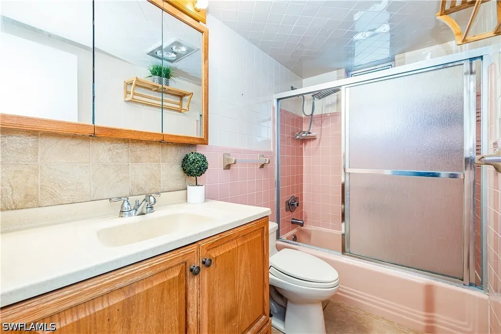 4216 SE 4th Place Cape Coral FL 33904