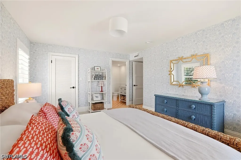 322 Harbour Drive Naples FL 34103