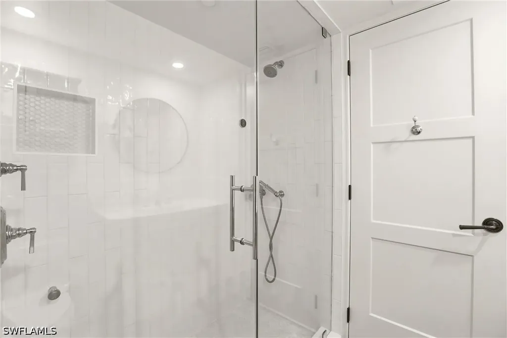 322 Harbour Drive Naples FL 34103