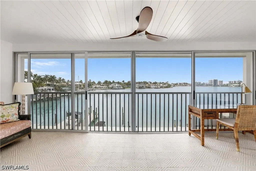 322 Harbour Drive Naples FL 34103