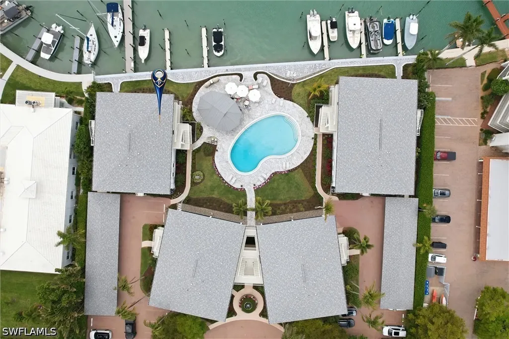 322 Harbour Drive Naples FL 34103