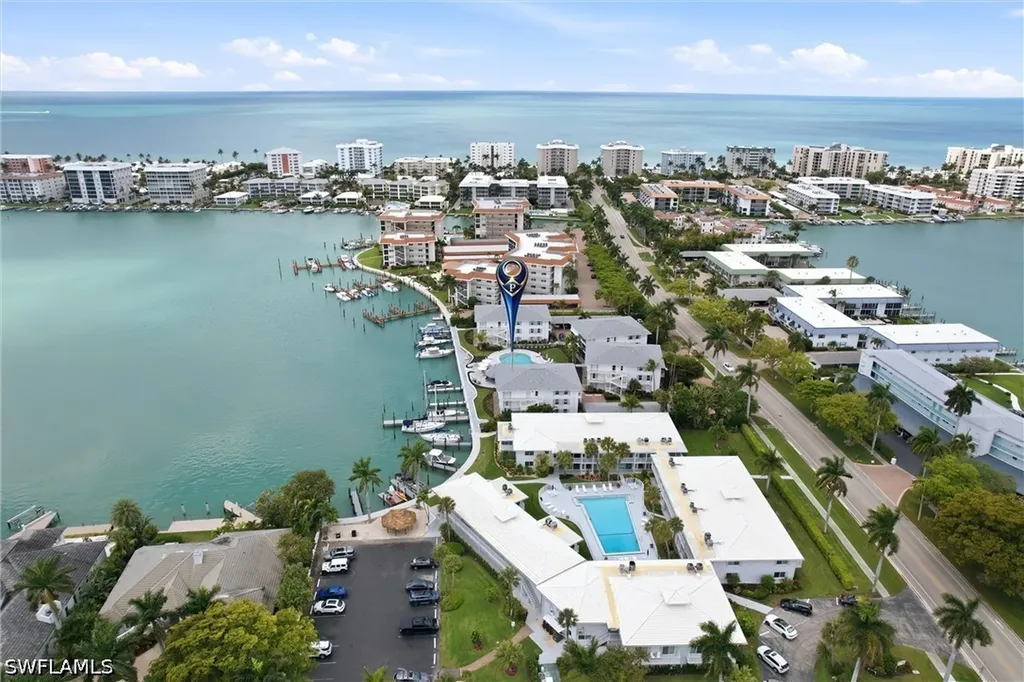 322 Harbour Drive Naples FL 34103