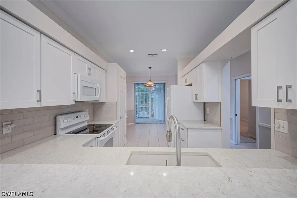 20676 Candlewood Hollow Estero FL 33928