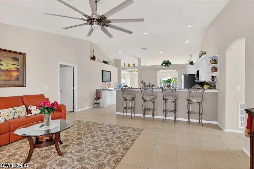 1223 NW 40th Place Cape Coral FL 33993