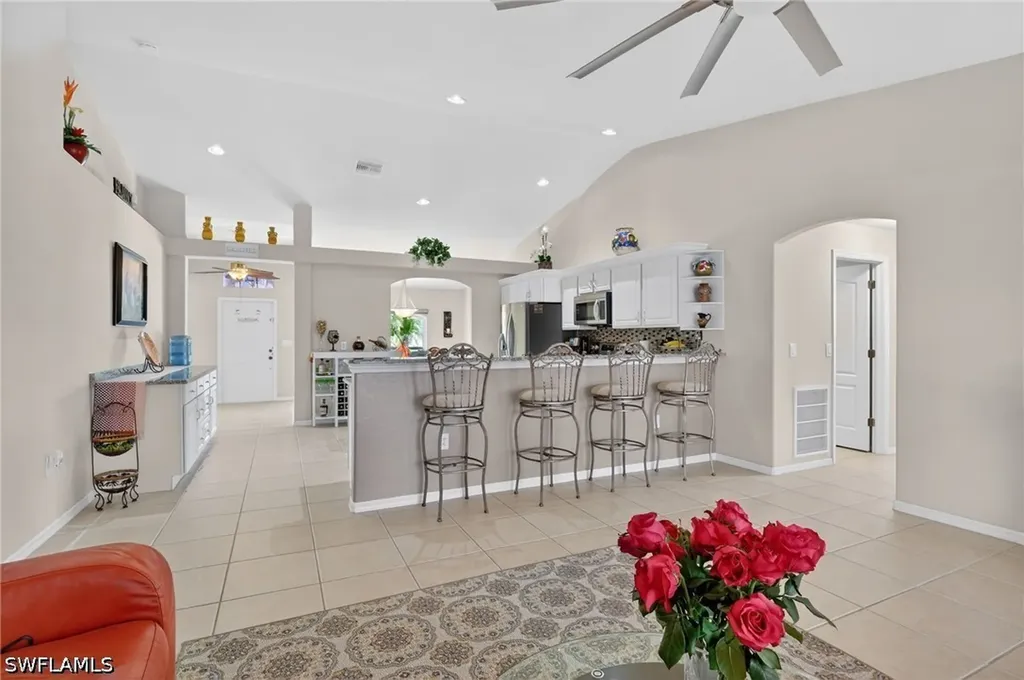 1223 NW 40th Place Cape Coral FL 33993