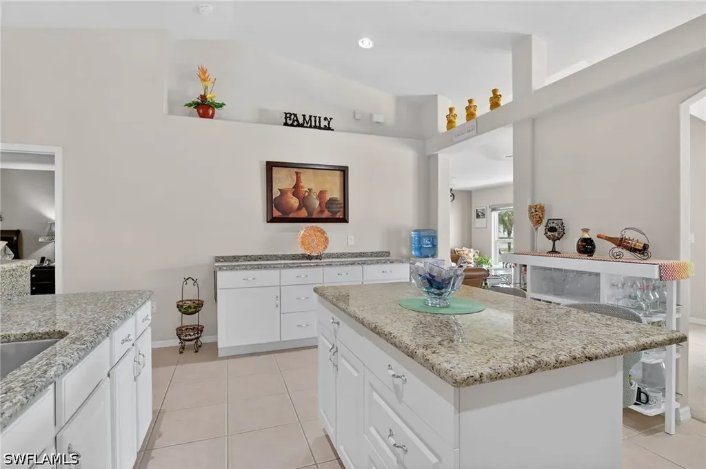 1223 NW 40th Place Cape Coral FL 33993