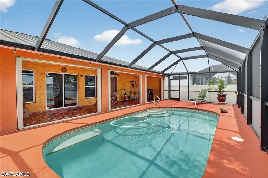 1223 NW 40th Place Cape Coral FL 33993
