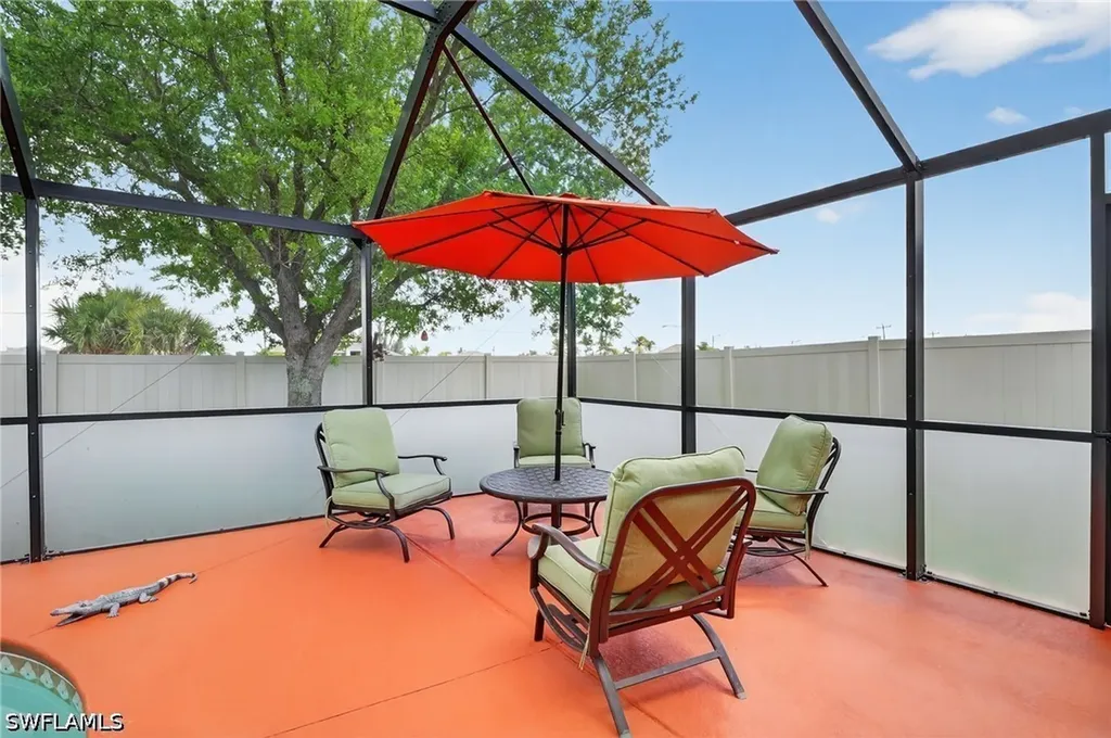 1223 NW 40th Place Cape Coral FL 33993