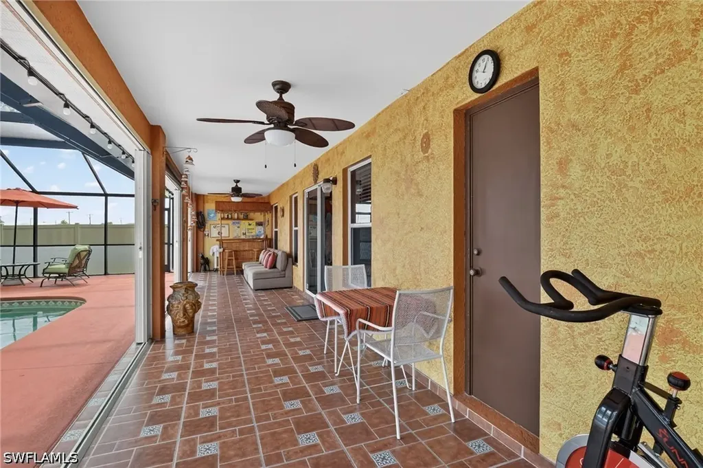 1223 NW 40th Place Cape Coral FL 33993