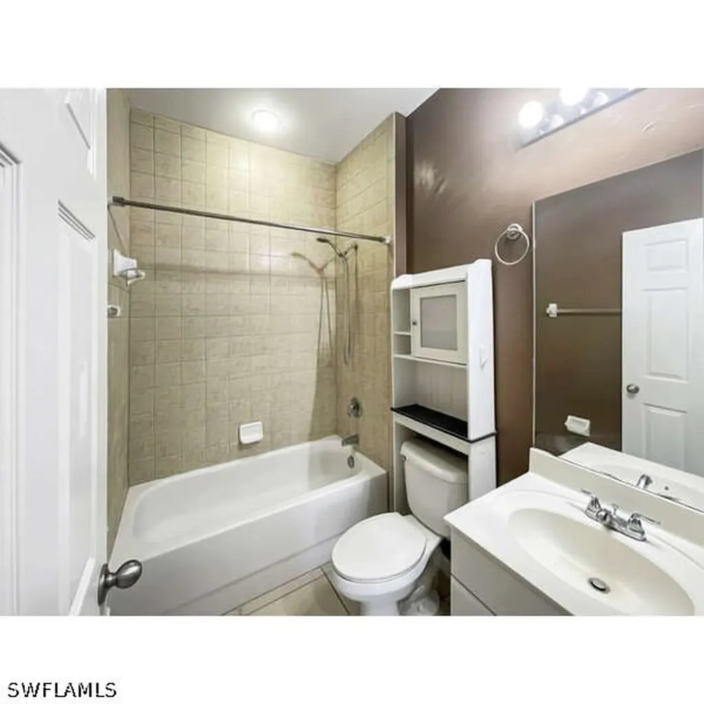 1252 Delores Street E Lehigh Acres FL 33974