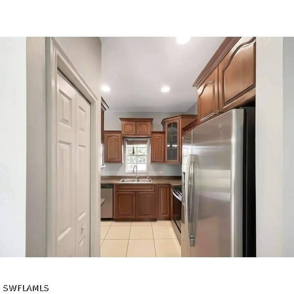 1252 Delores Street E Lehigh Acres FL 33974