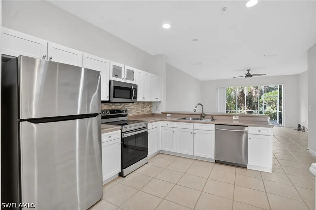 15995 Caldera Lane Naples FL 34110
