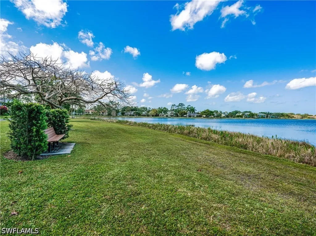 2847 Aintree Lane Naples FL 34112