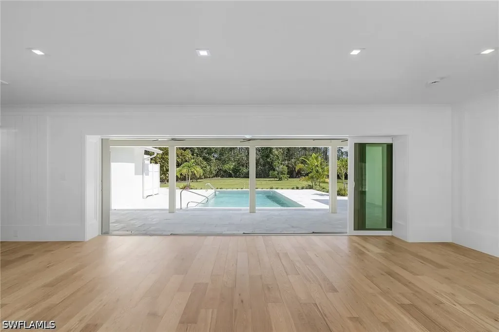 6155 Standing Oaks Lane Naples FL 34119