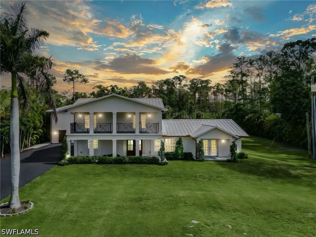 6155 Standing Oaks Lane Naples FL 34119