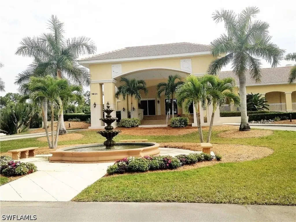 9030 Las Maderas Drive Bonita Springs FL 34135