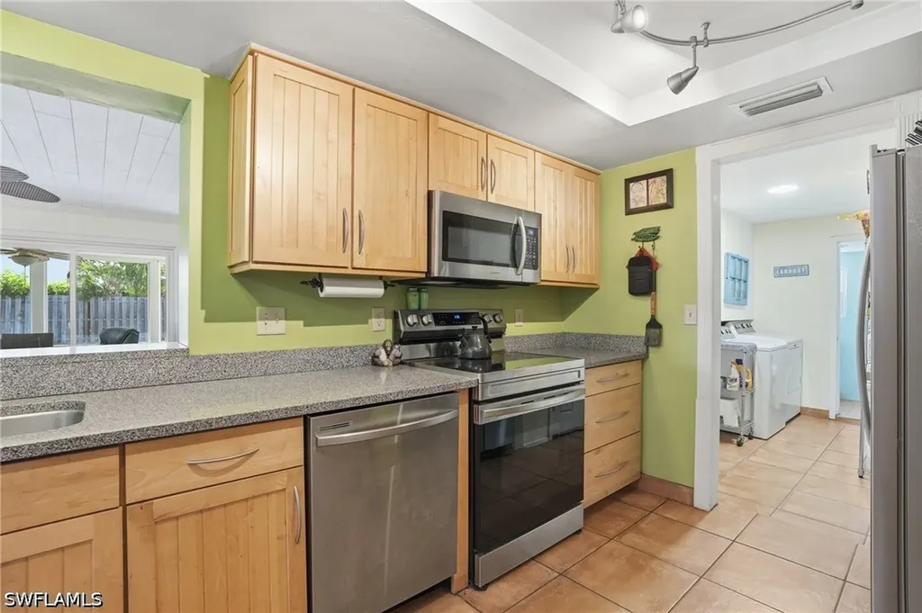 27605 Playa Del Rey Lane Bonita Springs FL 34135